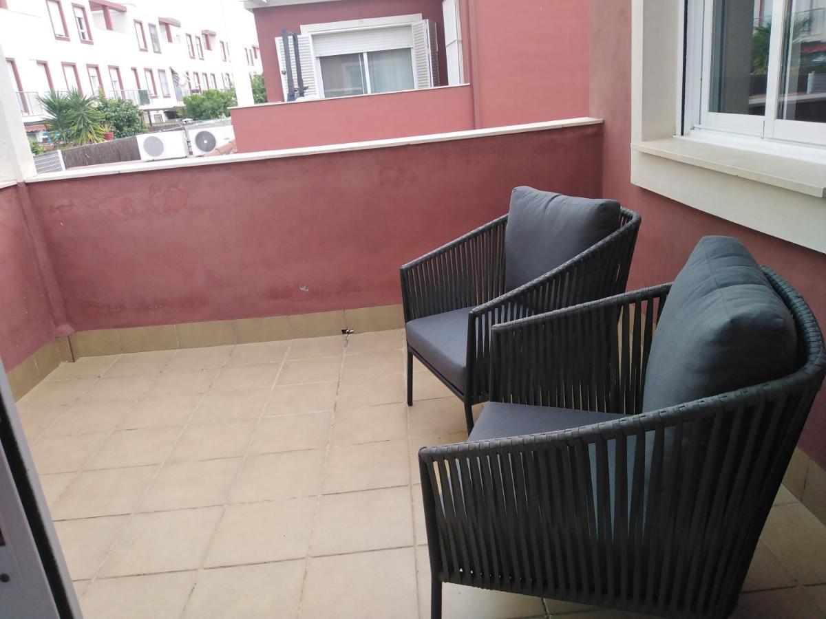 בורמוחוס Sevilla Aljarafe Room מראה חיצוני תמונה